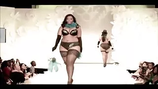 Tykke meget gamle nøgne damer ben og røv i undertøj