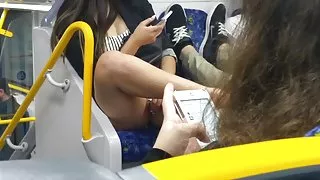 Australske dansk sex free teenager op under nederdelen på lokalbane