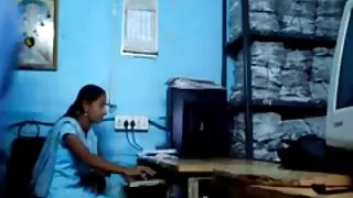 Sex danske pron på kontoret