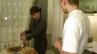 Danish porno russisk milf orgie hjem glædeligt mængden af pik