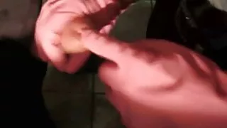 Hot fri porno dk kvinde indsætte behandsket finger i mandens urinrør