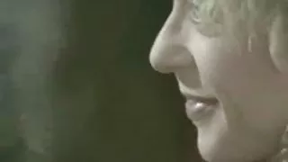 Nina gratis poron hartley