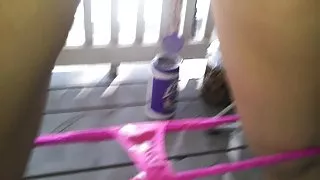 Gradis prono offentlige creampie drypper ned i bundløse trusser