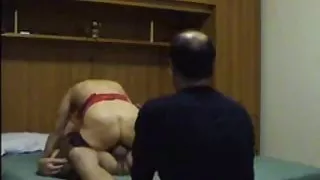 Cuck...cuck... gatis pono 