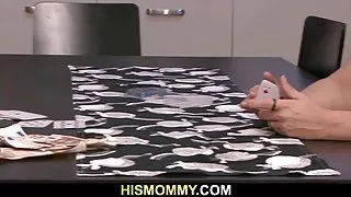 Danish porn party gamle mødre leger hendes søns pige