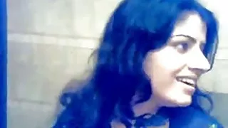 Gratis fræk porno muslimsk pige udfører i private mujra