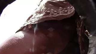 Dansk sex tube op under nederdelen milfs i foråret 2014