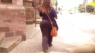 Juicy lækre damer uden tøj på booty rica