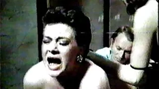 Fist danish erotik brølende chick anal og endelig fyld op med champagne